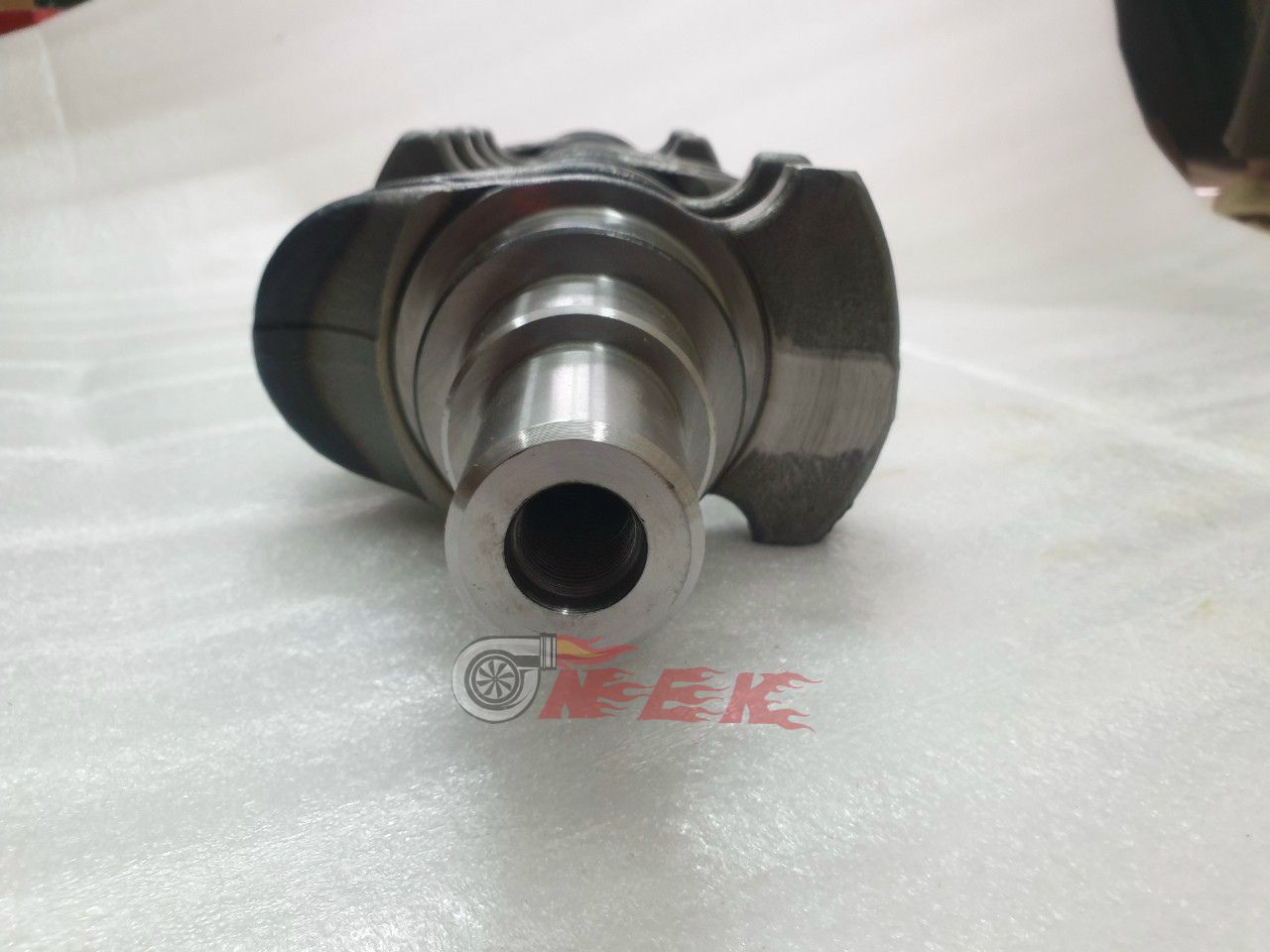 Thiết kế chưa có tên (1) truc-co-hilux-2.5-gvp